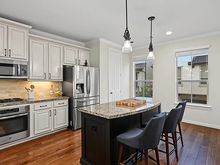 2713 Shadybrook Meadow Dr — Photo 10
