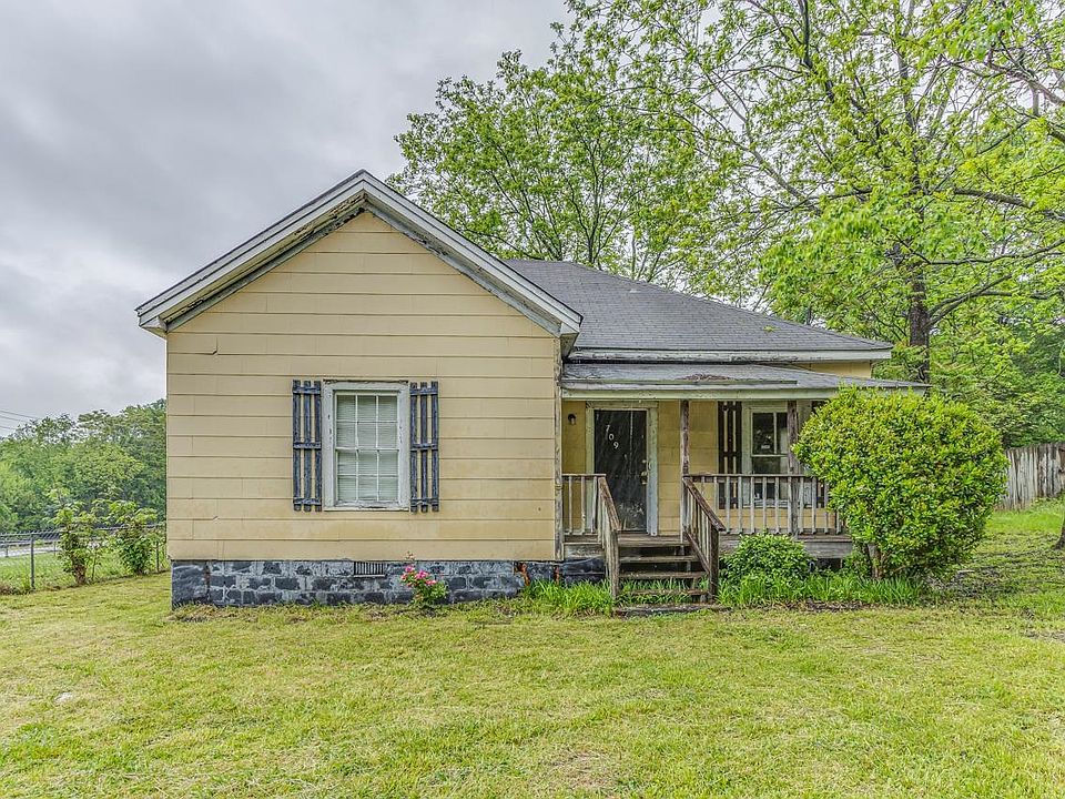 1st image of 709 Crescent Ave