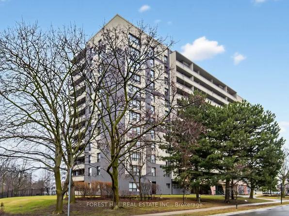 100 Canyon Ave #905, Toronto, ON M3H 5T9