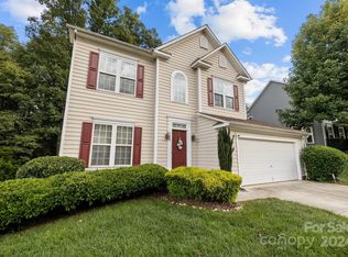 1623 Spandril Ln, Fort Mill, SC 29708