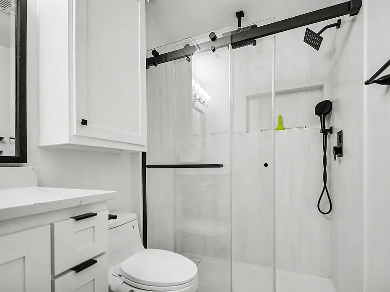 9323 Meadowbriar Ln — Photo 27