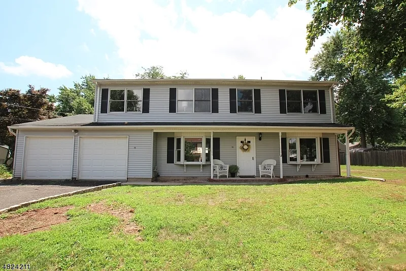 33 Fort St photo 1