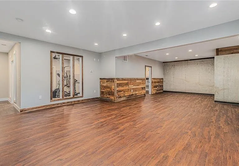 519 Holcomb Bridge Rd — Photo 24