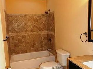 400 Birmingham St, Bridgeport, CT 06606