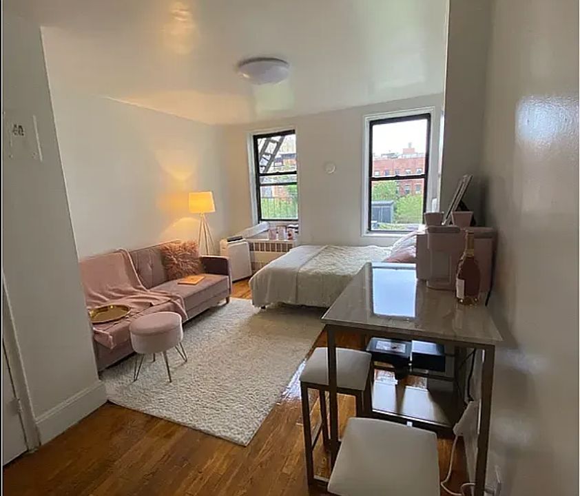 2nd image of 339 E 9th St APT 4B