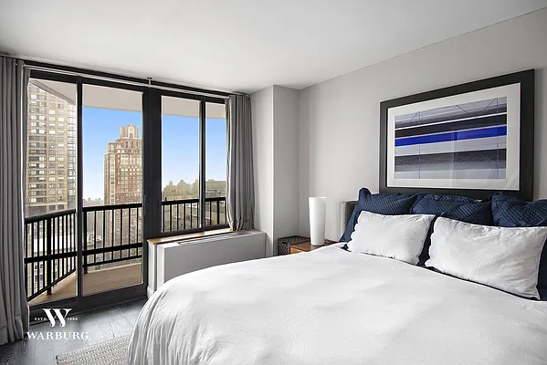 Rented by Warburg | media 9