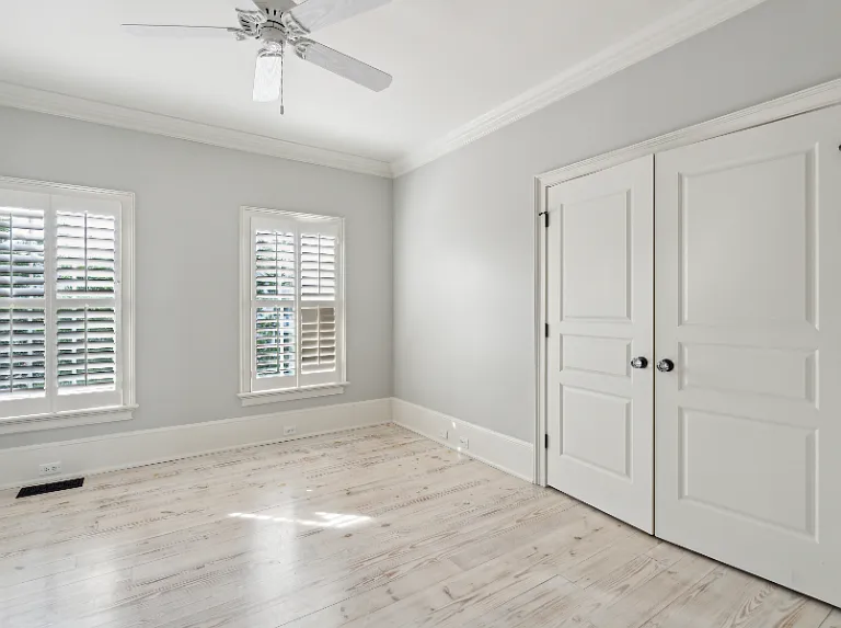221 King George St — Photo 30