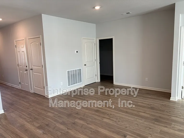 230 Kipling Dr — Photo 14