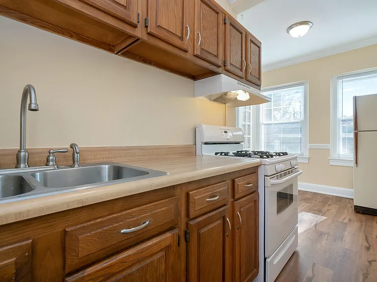 920 Audubon Pkwy #3 — Photo 11