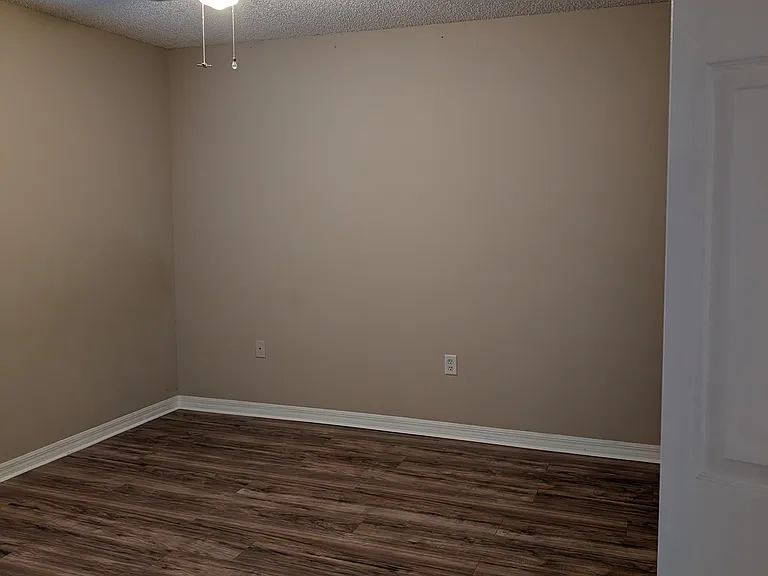 221 Lake Brook Cir #208 — Photo 11