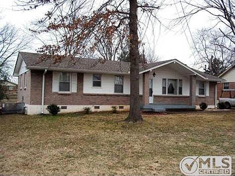 1st image of 419 Lealand Ln
