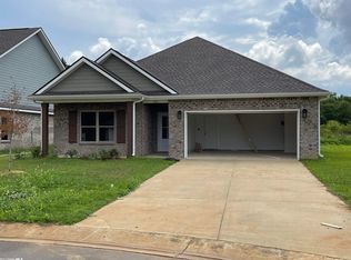 820 Ginger Lee St, Foley, AL 36535