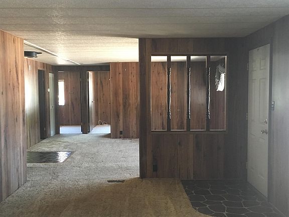 Entry/Living Space
