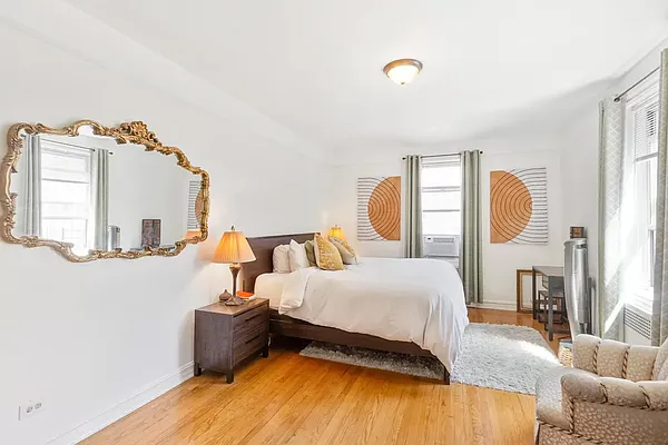 Rented by Keller Williams Legendary | media 22