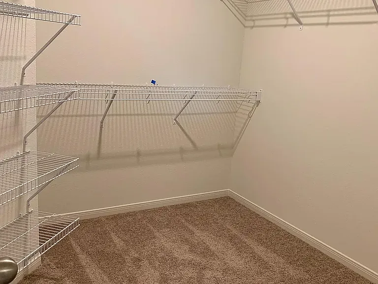 108 N Allington Cir — Photo 18