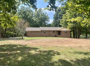 404 Ingle Blvd, McMinnville, TN 37110