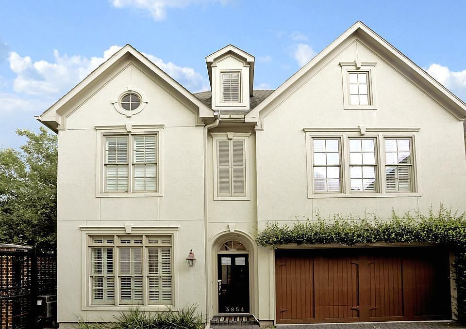 Welcome home to 3854 Gramercy. Gorgeous first floor living conveniently located to restaurants and l