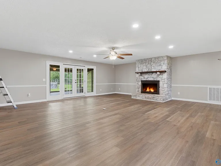 12238 Pulaski Pike — Photo 4