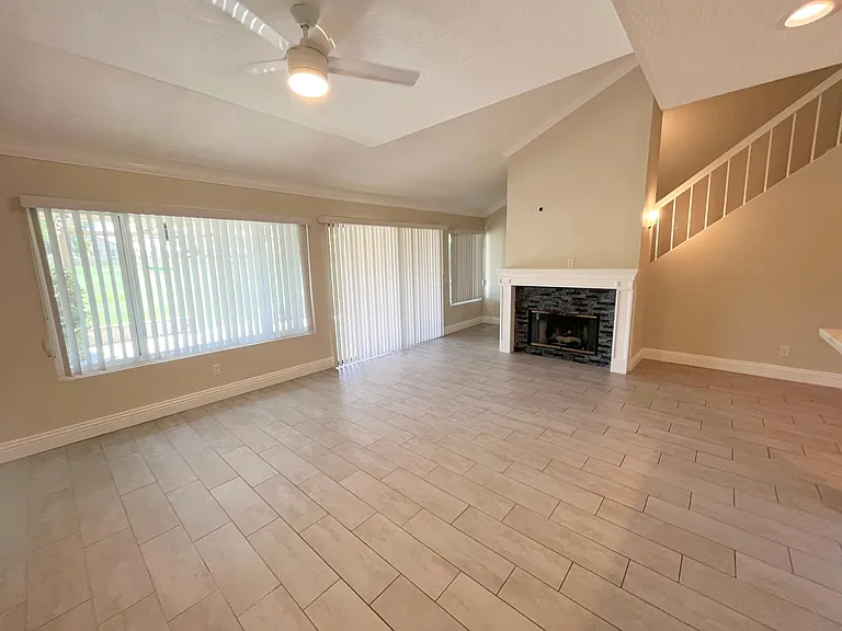 41469 Woodhaven Dr W — Photo 4