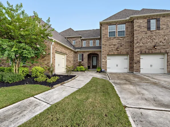 7007 Shoreline View Dr, Katy, TX 77493