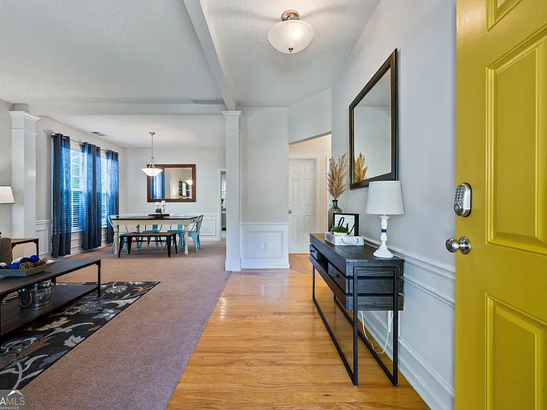 206 Persimmon Trl — Photo 6