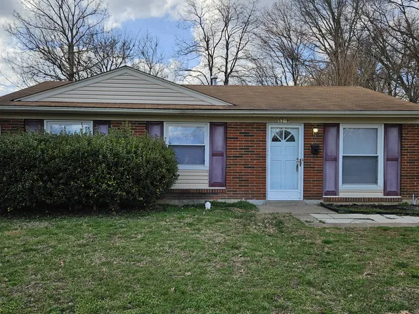 5219 Garden Green Way, Louisville, KY 40218