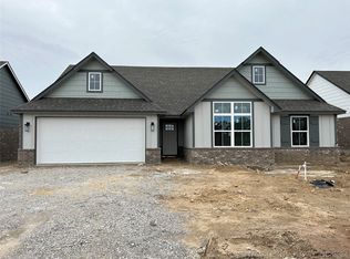 3600 N 33rd St, Broken Arrow, OK 74014