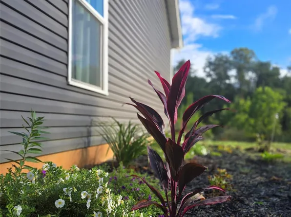 19 Higgins Rd, Weaverville, NC 28787