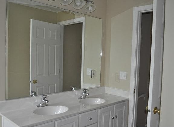 2nd image of 4917 Bald Eagle Ave