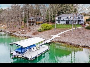 23072 McDonald Point Rd, Seneca, SC 29672