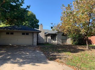 2051 Laney Dr, Sanger, TX 76266