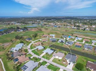 35 Bunker Ln, Rotonda West, FL 33947