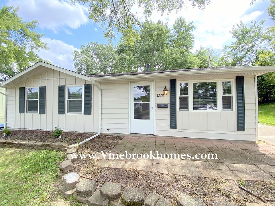 1st image of 1220 Primrose Dr