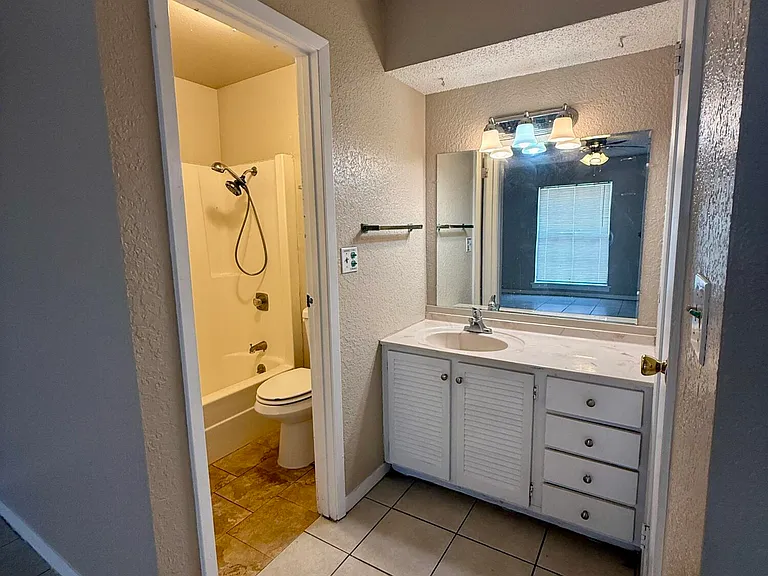 7113 El Cajon Dr — Photo 15
