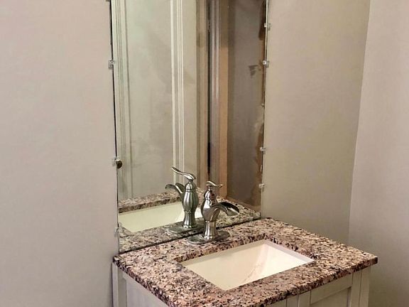 2nd image of 6124 N Washtenaw Ave #2A