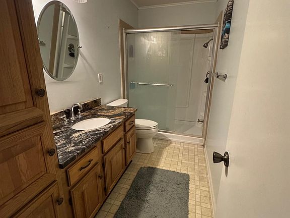 5th image of 200 Hamilton Oaks Dr APT Q3