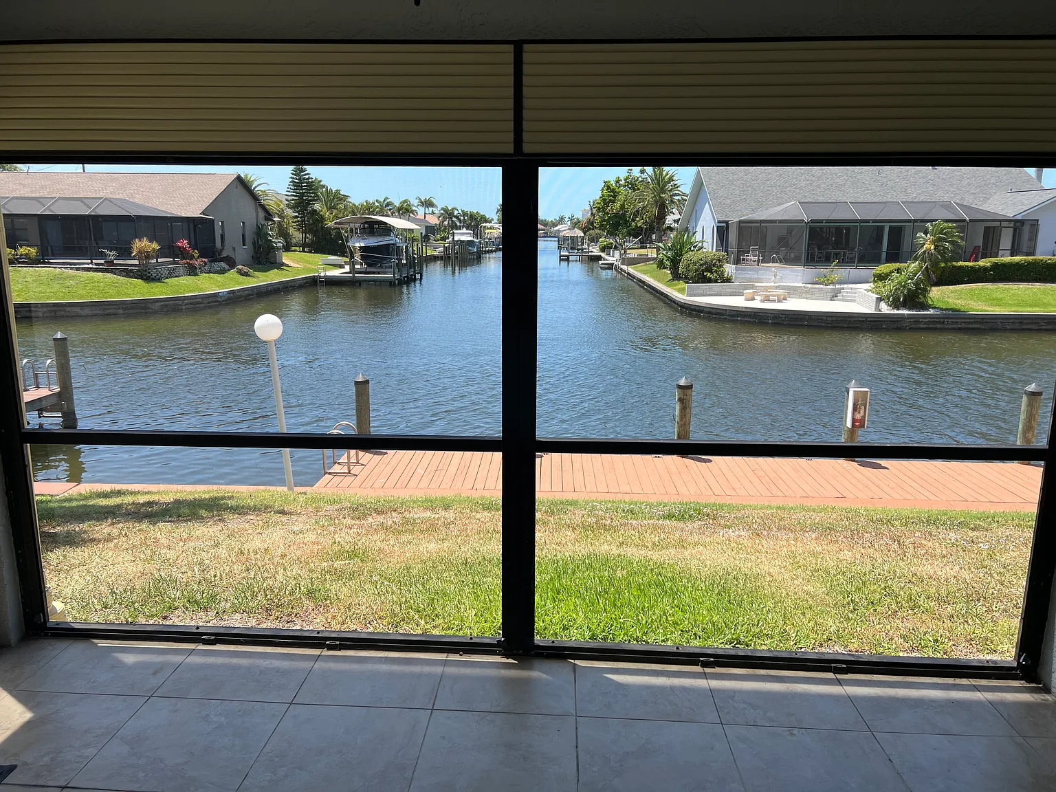 2 bed, 1396 sqft, $2,000 — Photo 2