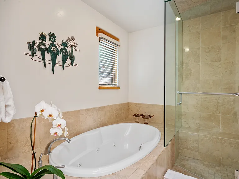 4B Lodge Cir #4B — Photo 18