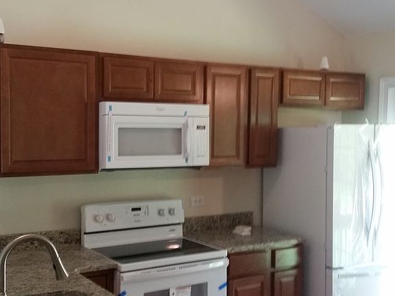 Open concept granite kitchen