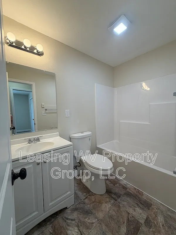1 bed, 1.0 bath, 800 sqft, $800 — Photo 4