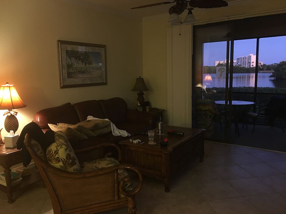 2nd image of 2739 Via Capri Unit 1019