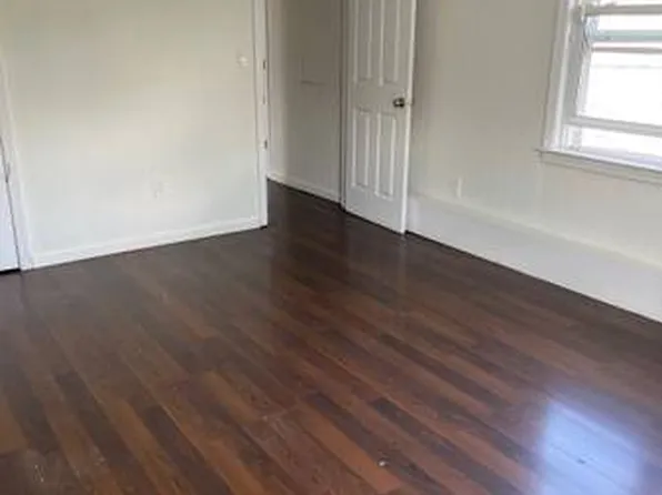 (undisclosed Address), Baldwin, NY 11510