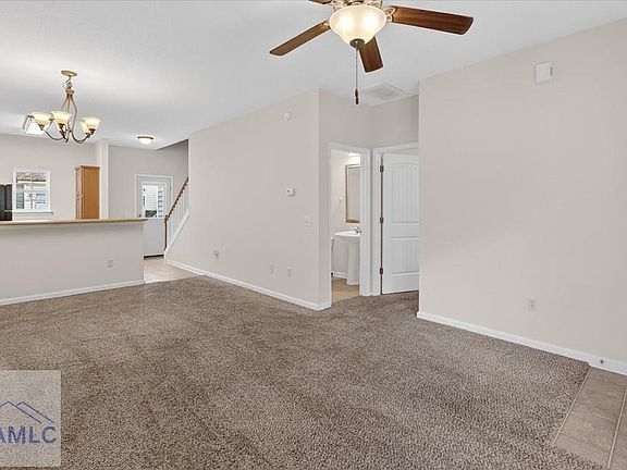4th image of 1074 Martin Rd
