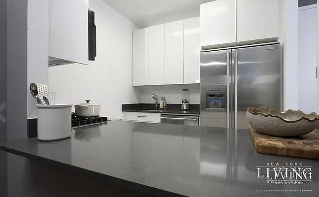 Rented by NY Living Solutions | media 22
