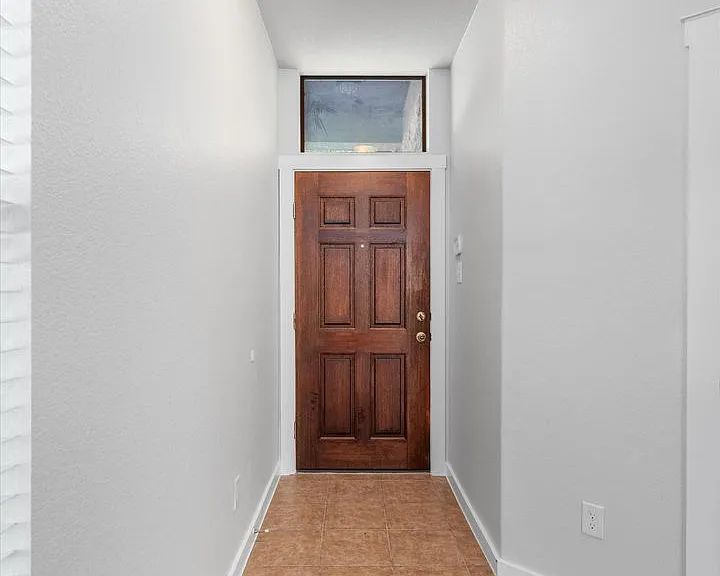 2001 Faro Dr #50 — Photo 6