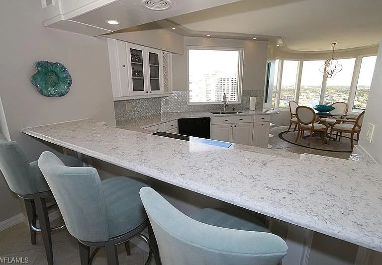 4251 Gulf Shore Blvd N #17A — Photo 8