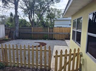 5201 9th Ave S, Gulfport, FL 33707