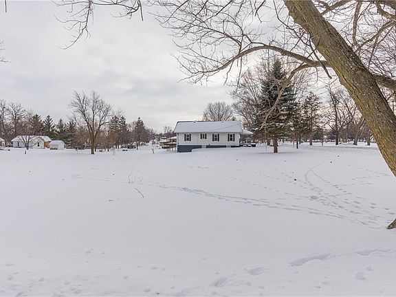3rd image of 606 Jackson St
