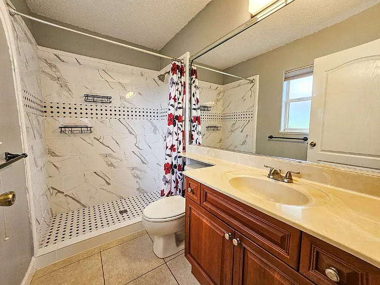 3621 Tipperary Dr — Photo 28