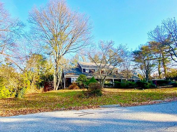 7 Sully Dr